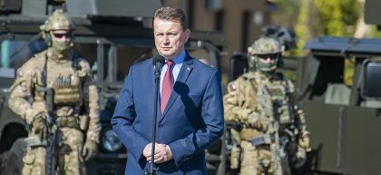 Minister Błaszczak gościł w lublinieckiej Jednostce Wojskowej Komandosów.