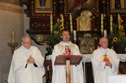 Ksiądz Krzysztof Grzegorczyk oficjalnie nowym proboszczem parafii Najświętszego Serca Pana Jezusa w Koszęcinie