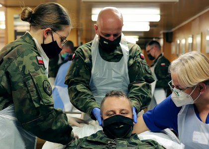 Kolejne wsparcie dla personelu medycznego. Ważne szkolenie w 13. Śląskiej Brygadzie Obrony Terytorialnej