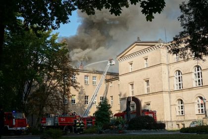Znamy planowany termin odbudowy spalonej części Zespołu Szkół im. św. Edyty Stein w Lublińcu. O wszystkim zadecydują finanse
