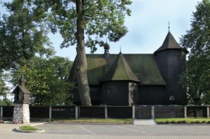 Zabytkowy kościół pw. Najświętszej Maryi Panny Królowej Różańca Świętego w Boronowie zostanie podświetlony