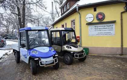 Wojewódzki Szpital Neuropsychiatryczny w Lublińcu zakupił dziewięcioosobowego busa oraz dwa Melexy!