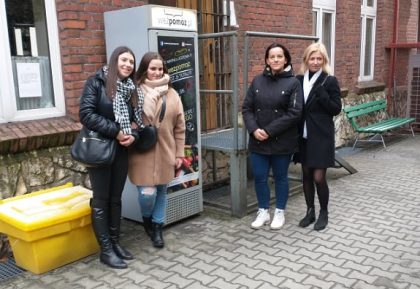 Miejski Ośrodek Pomocy Społecznej w Lublińcu zachęca potrzebujących do korzystania z lodówki społecznej